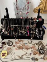 Schmuck lot alle signiert, Avon , USA usw. Vintage