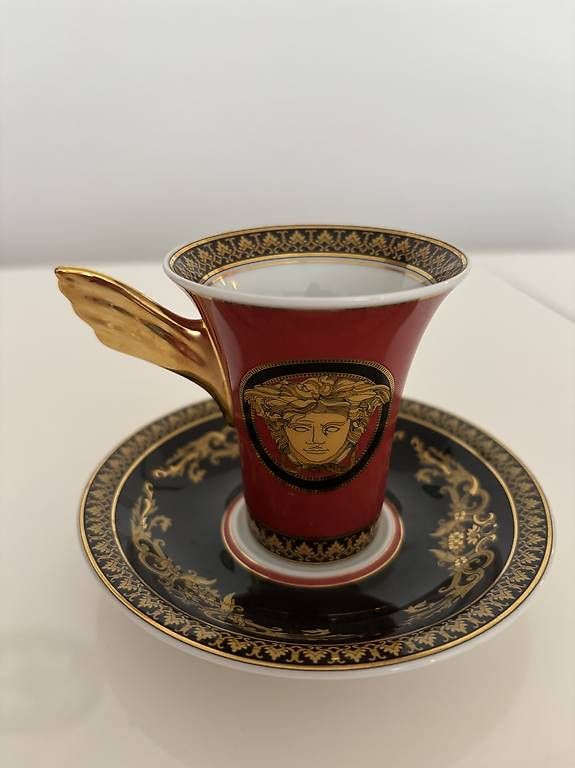 Tazze: Versace Rosenthal Tasse mit Teller – Usato da Thun venduto da eli_2wd9