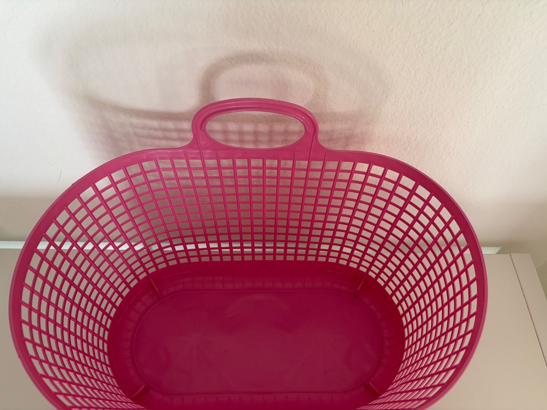 Sonstiges für Haushalt & Wohnen: Einkaufskorb – schwarz oder pink – Gebraucht aus Lenzburg von kgei 5