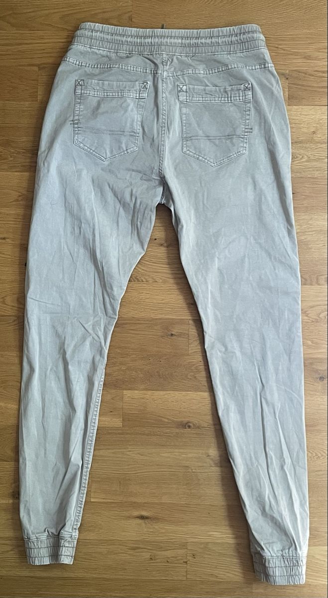Pantalons: Clockhouse Slim Jogger Hose – D'occasion à Himmelried par Lucas1212 2