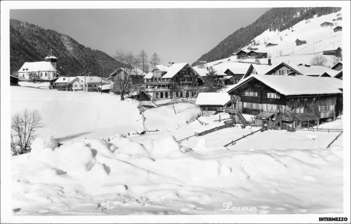 Cartoline postali: Lauenen BE // 1956 // Dorf Winter – Usato da Basel venduto da intermezzo12