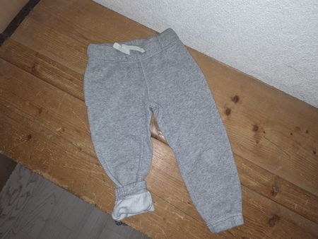Jogginghose Palomino grau Grösse 92 guter Zustand