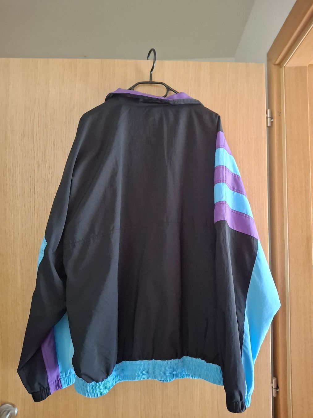 Giacche: Veste large Vintage taille L – Usato da La Tour-de-Peilz venduto da AliciaaG 3