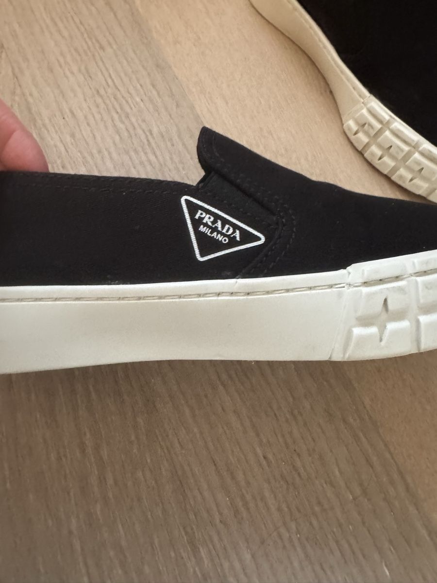 Prada Scarpe da uomo: Prada Milano Nylon Sneaker – Usato da Othmarsingen venduto da Paucaverba 1