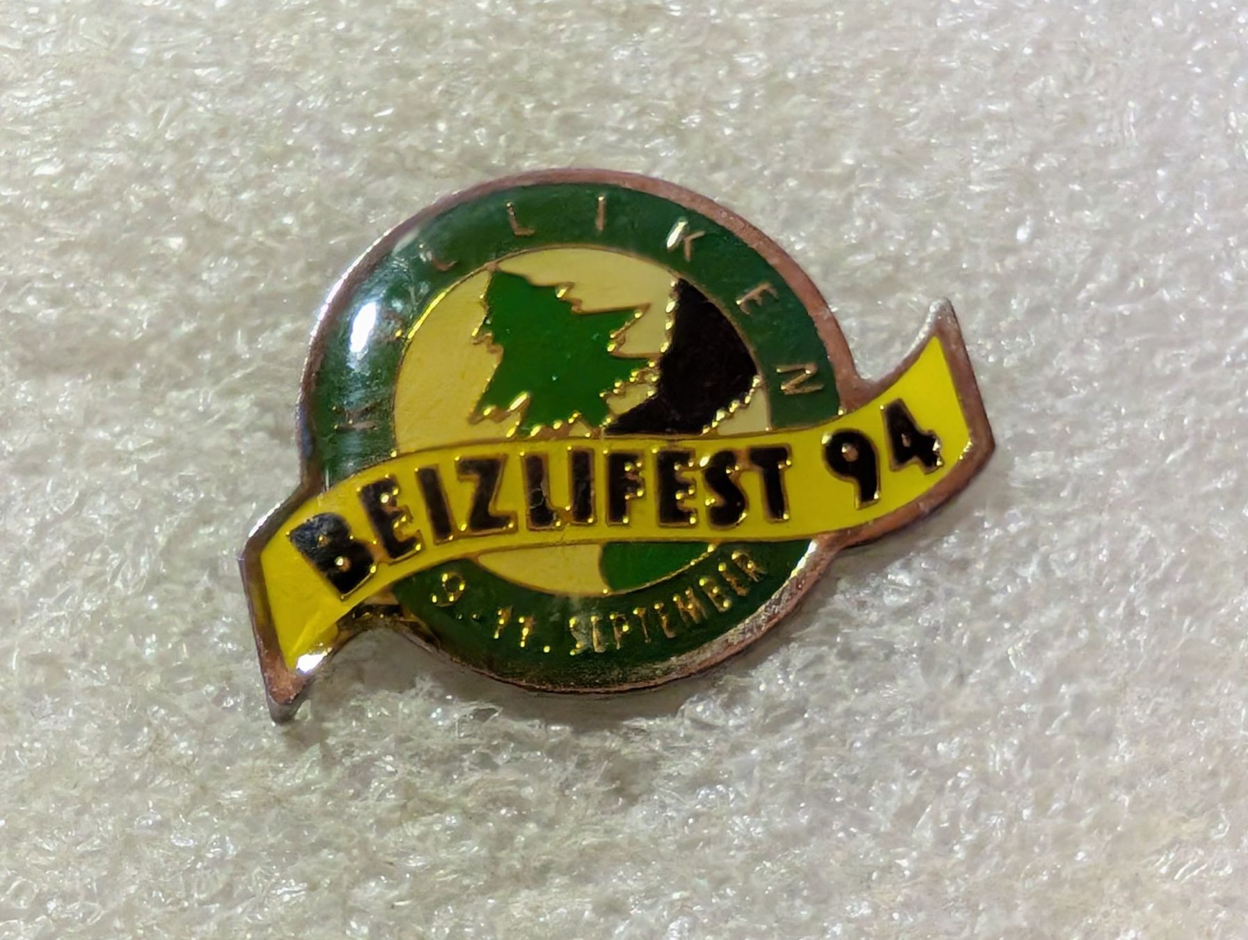 Placchette & Badge: Ansteckpin 171: Beizlifest 1994 – Usato da Oppligen venduto da Pin-Fall-Shop