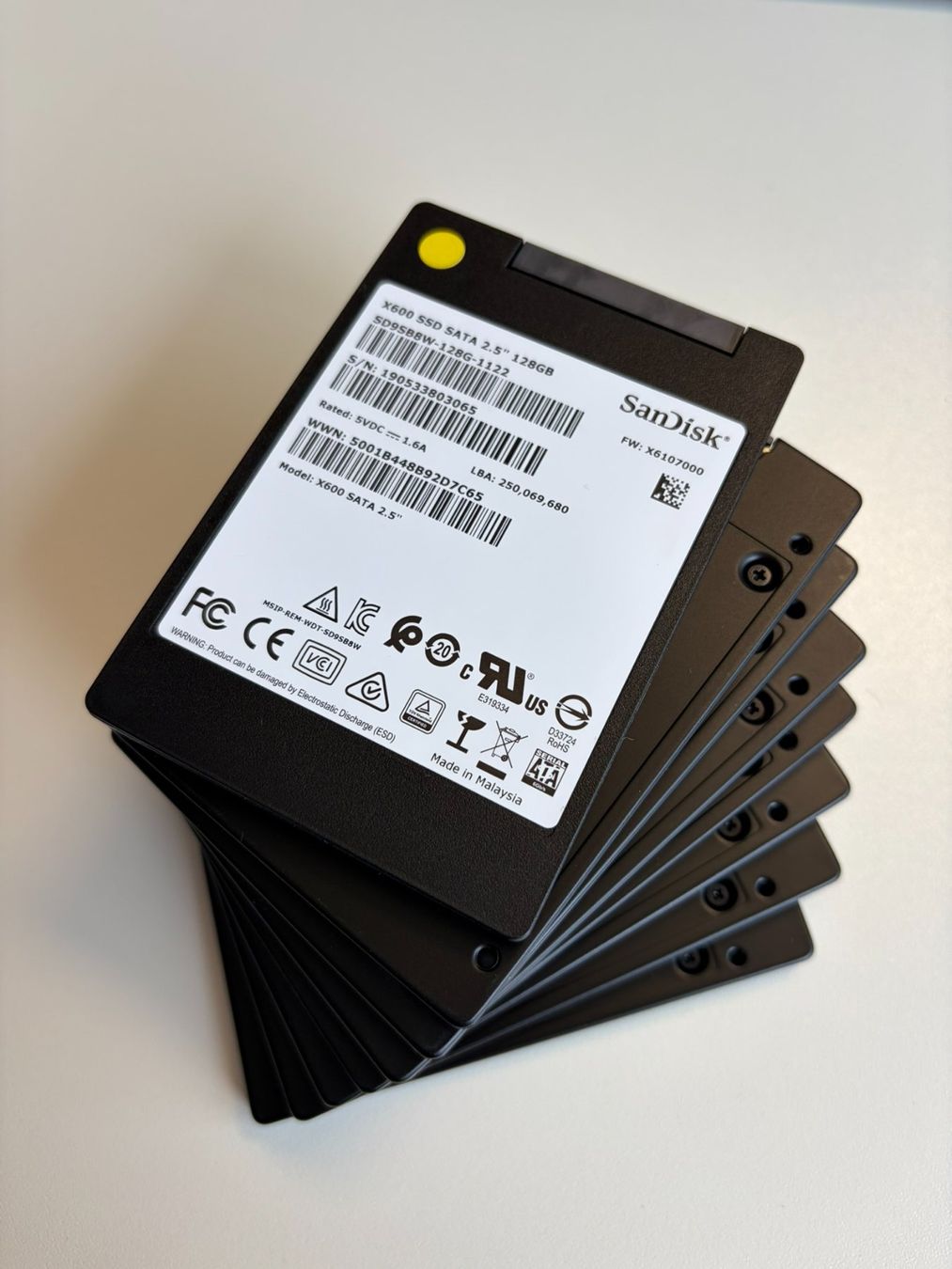 Sandisk Dischi rigidi: SanDisk X600 SSD SATA 128GB – Usato da St-Blaise venduto da PaniproSA 1