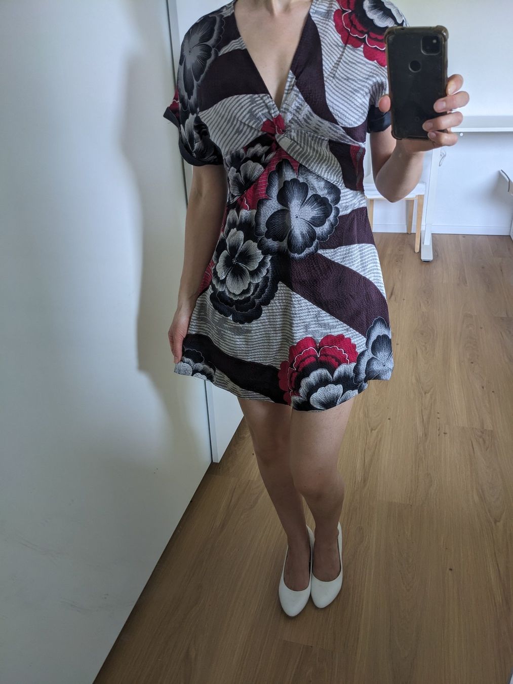 Ted Baker Vestiti: Ted Baker 100% Seide Bluse/ Kleid Gr. S (Gr. 1) – Usato da Lengnau AG venduto da Nathi88 3