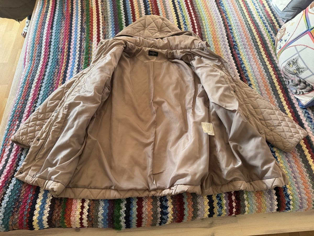 C&A Giacche: Steppjacke C&A, beige Grösse 50 – Usato da Otelfingen venduto da Otto4 2