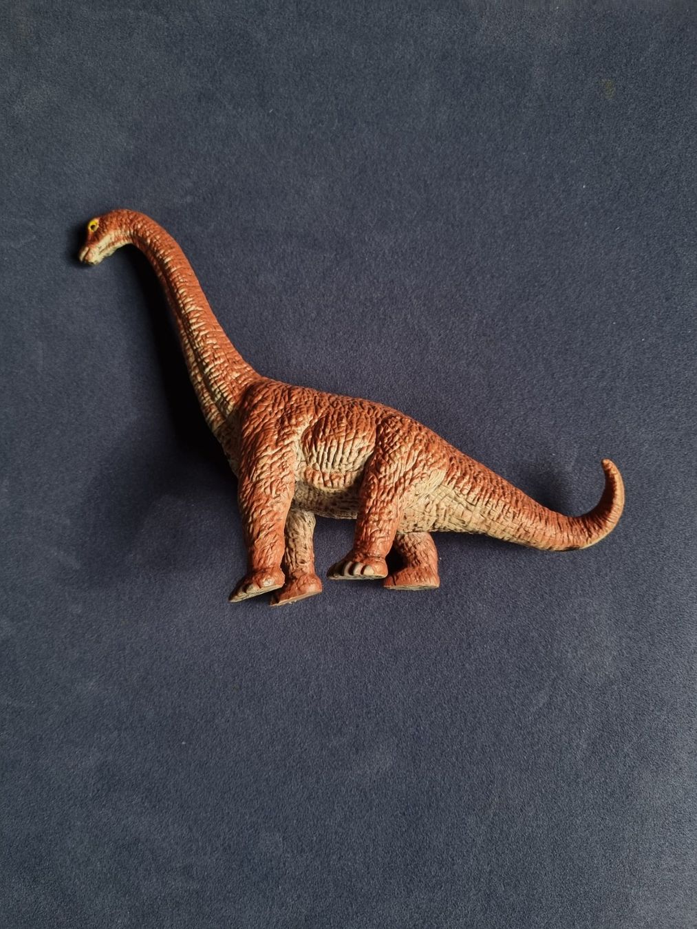 Statuette: Dinosaurer 2 Stk. – Usato da Schmitten FR venduto da giba11 2