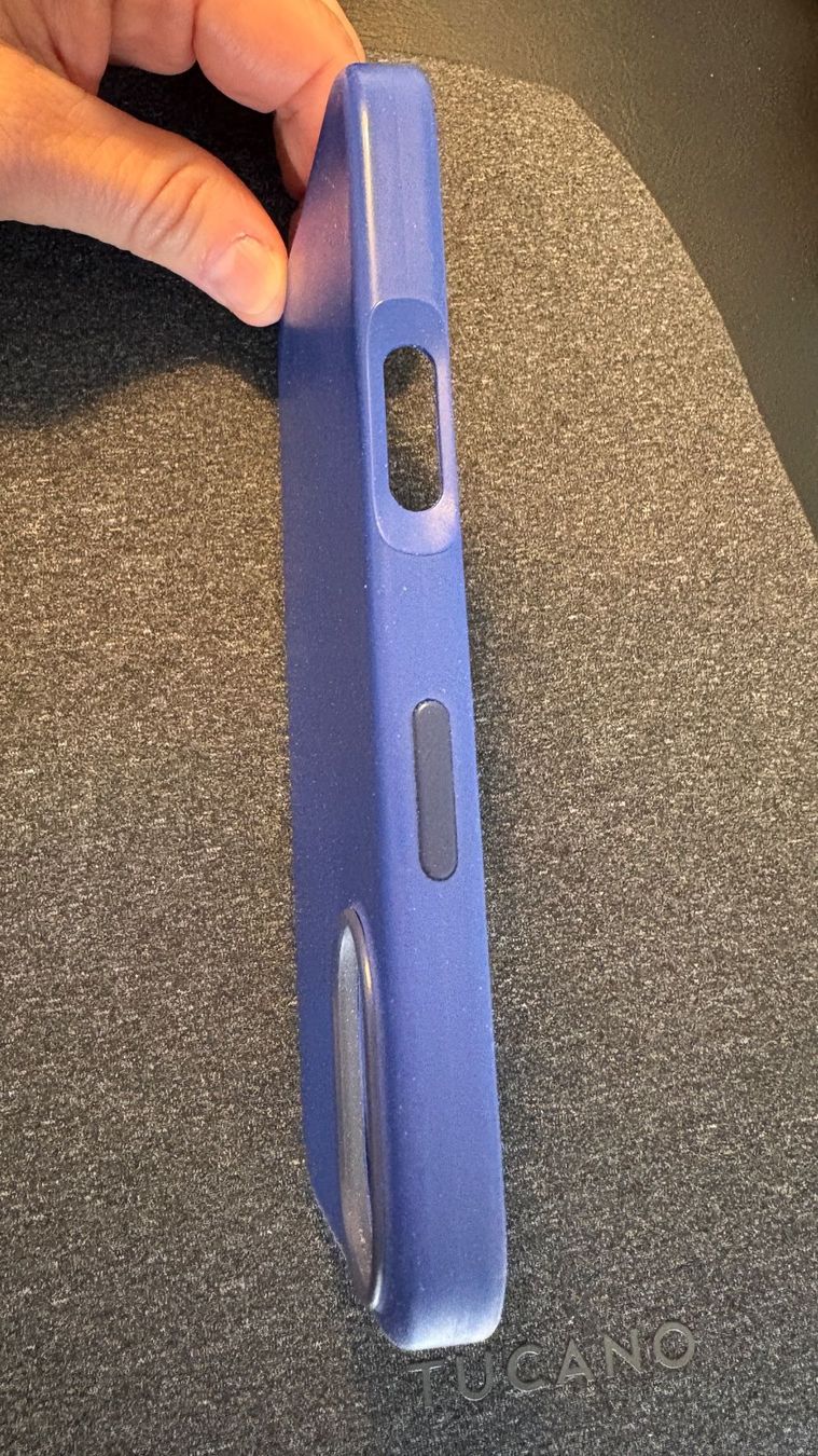 Apple Cover & Protezioni schermo: IPhone 16 Silicone Case with MagSafe - Blue – Usato da Adliswil venduto da fashionholic 1