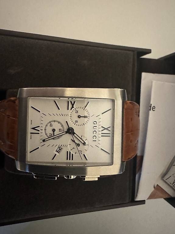 Orologi: Montre Gucci  – Usato da sion venduto da manutoni 2