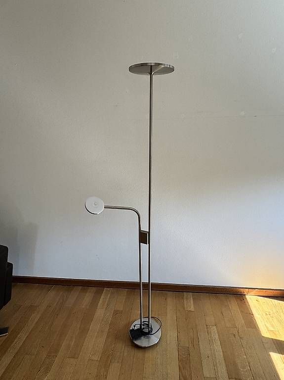 Lampes: Stehlampe – D'occasion à Luzern par cha_c5dt