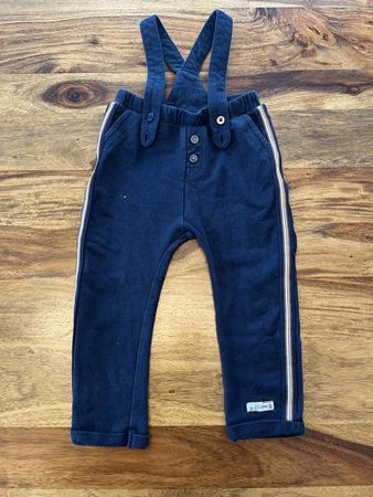 Baby-Hose mit Trägern
