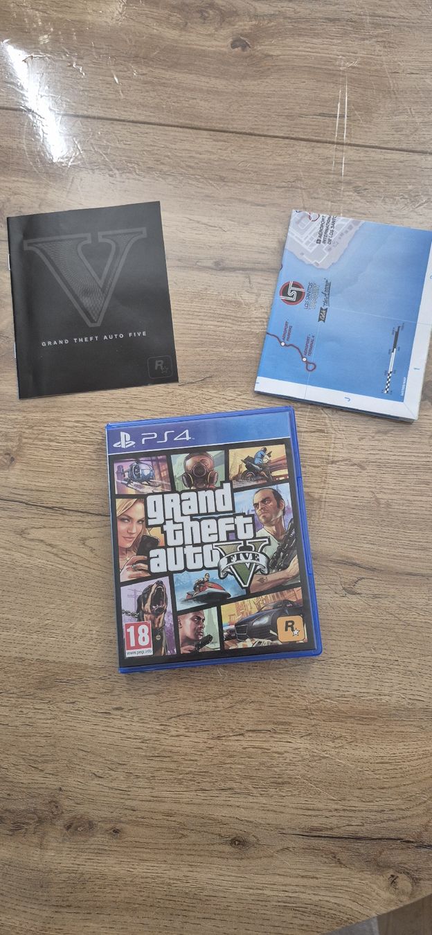 Jeux: GTA 5 - PS4 – D'occasion à Thônex par Sebabastien