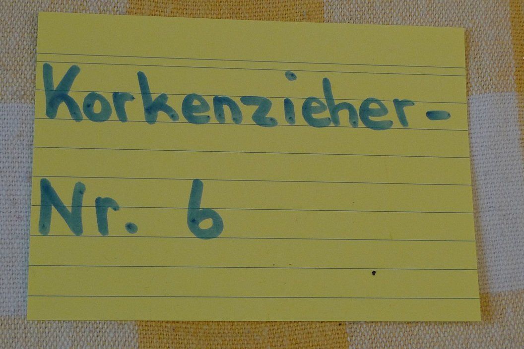 Apribottiglie & Tappi per chiusura: Korkenzieher-Nr.6 – Usato da Bern venduto da bn1640 4