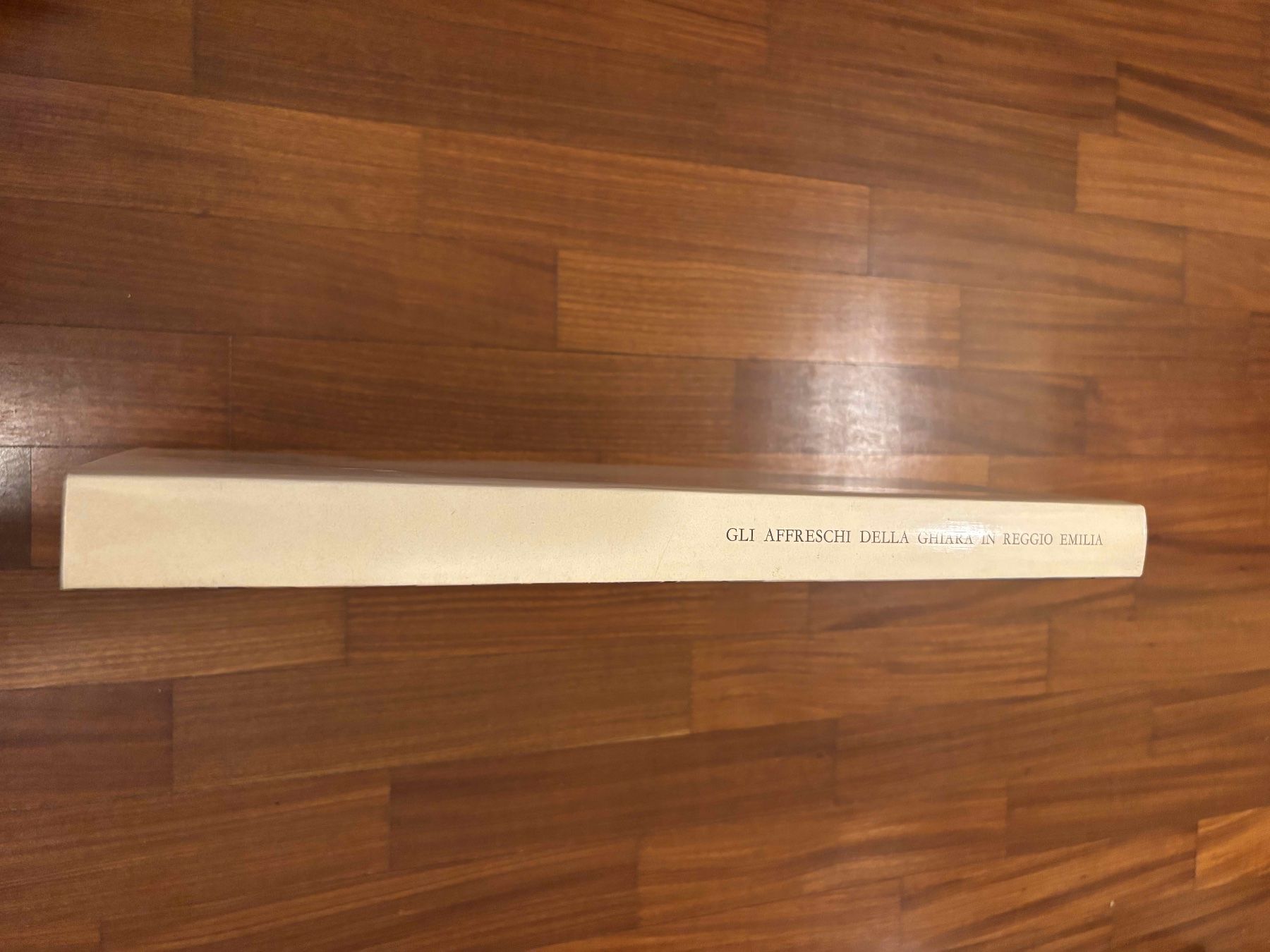 Libri: Gli Affreschi della Ghiara – Usato da Lugano venduto da Mark_Young 1