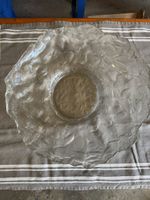 Glass plate ducks pond motif 37cm diameter clear