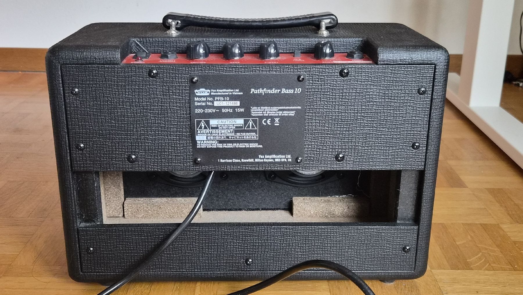 Vox Amplificatori: Amplificateur Basse Vox Pathfinder 10 – Nuovo (secondo la descrizione) da Plan-les-Ouates venduto da Aoimis_333 1