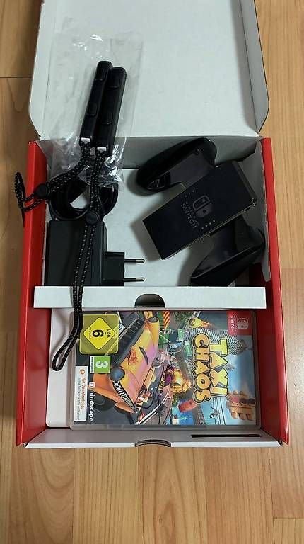 Consoles: Verkaufe Nintendo Switch OLED im Top-Zustand. – D'occasion à Bazenheid par pet_g2hp 3