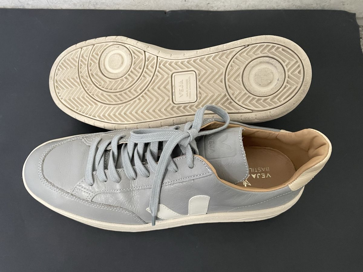 Veja Scarpe da uomo: Veja Sneaker, Gr. 46 Leder – Nuovo (secondo la descrizione) da Luzern venduto da Feliz 3