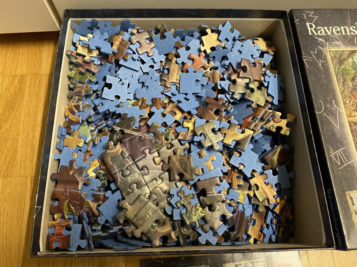 Ravensburger Puzzle: Ravensburger Exit Puzzle "Hexenkuche" 759 Teile, komplett, – Usato da Sargans venduto da sel85 2