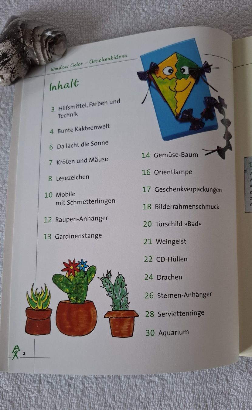 Libri: Window Color, Schöne Geschenkideen mit Vorlagebogen, basteln – Usato da Zürich venduto da Romi169 2