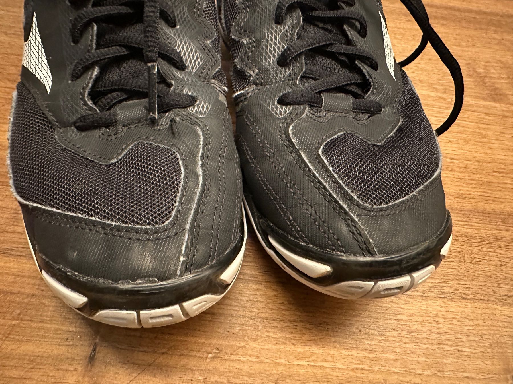 Mizuno Scarpe da uomo: Hallenschuhe Mizuno 40 – Usato da Winterthur venduto da manelio113 2