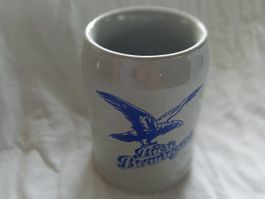 Chope de bière ancienne en grès de Beauregard