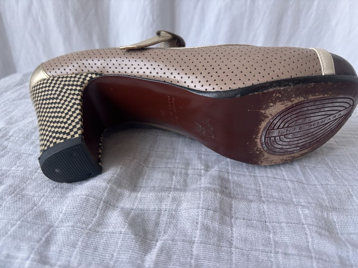 Chie Mihara Scarpe da donna: Escarpins Chie Mihara 39 – Usato da La Chaux de Fonds venduto da vic_gr9h 3