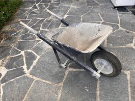 Spitzboden Karette/Schubkarre