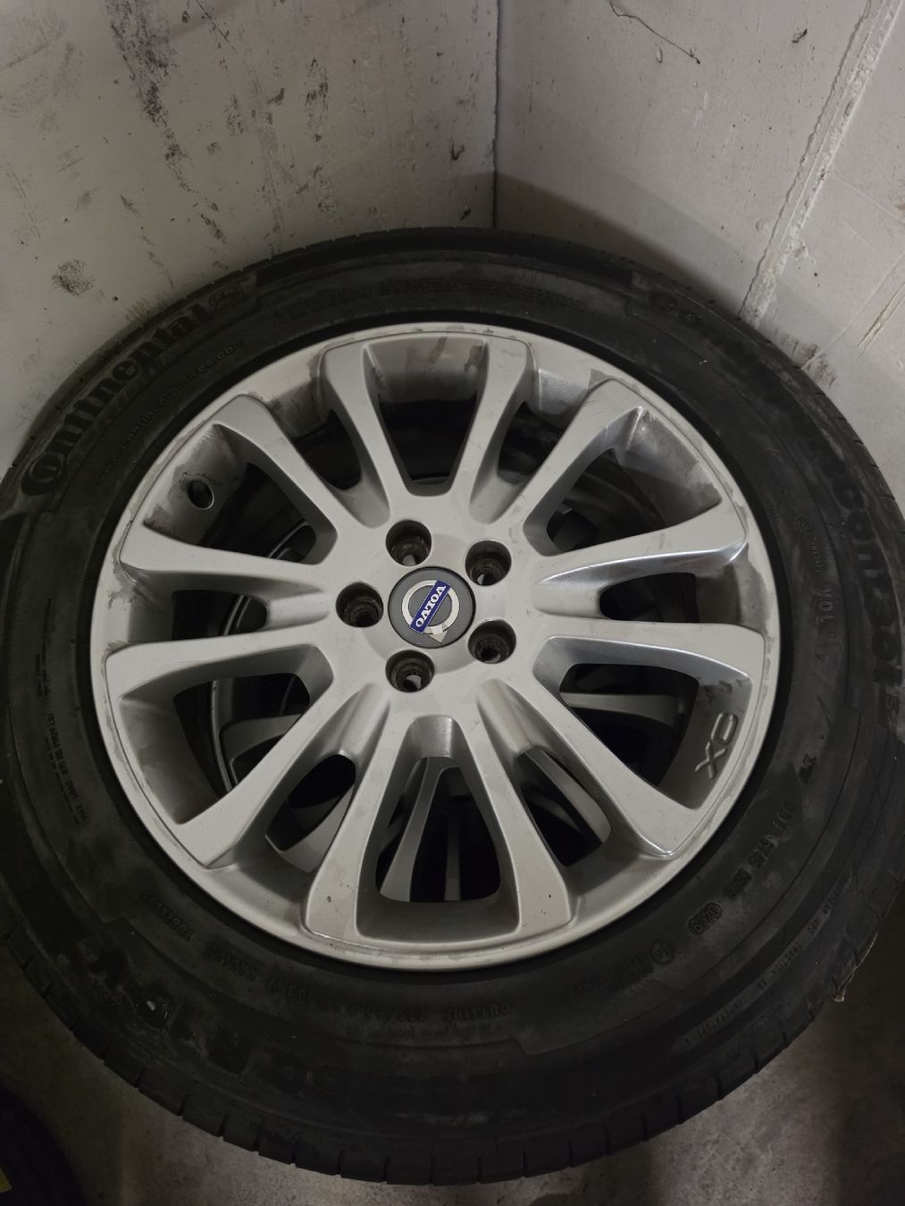 Pneumatici & Ruote complete: Volvo CX60 7.5x18 ET55 – Usato da Fislisbach venduto da artetuning 1