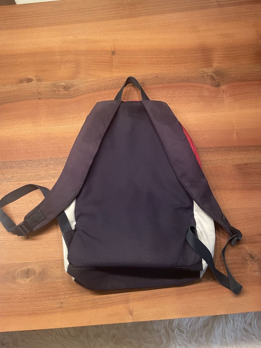Tommy Hilfiger Zaini: Tommy Hilfiger Rucksack – Usato da Wädenswil venduto da s4ndroQ 1