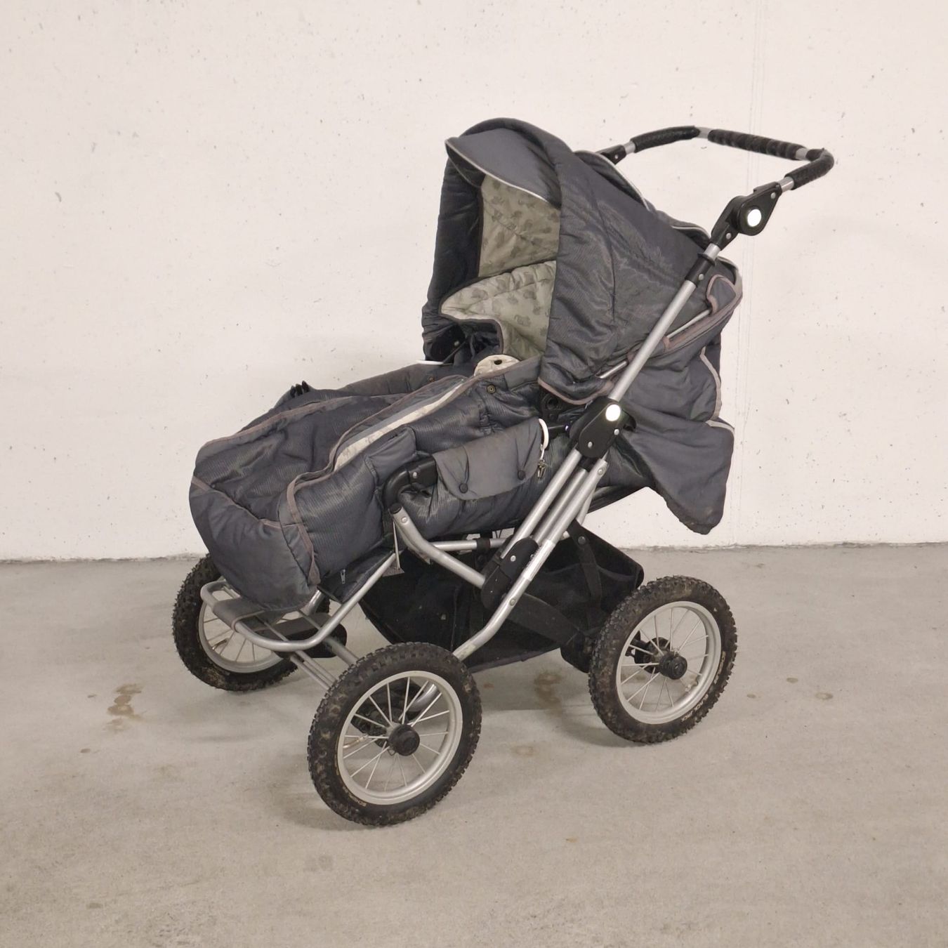 Teutonia Kinderwagen: Teutonia Kinderwagen – Gebraucht aus Oberwil (Dägerlen) von lau_6y27 7