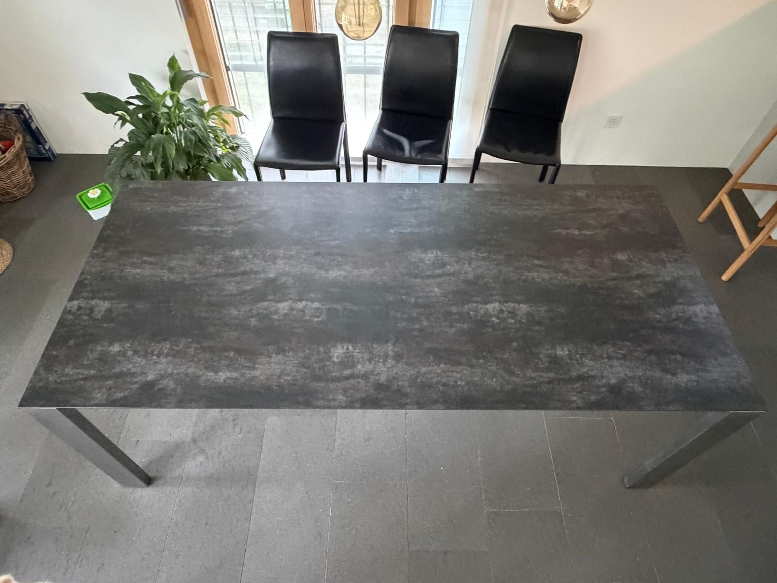 Tavoli: table extensible en céramique  – Usato da Biel/Bienne venduto da flo_scx9 2