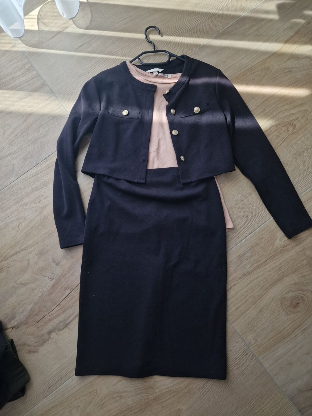 H&M Lotti di vestiti: Schwangerschaft Set M – Usato da Altishausen venduto da ter_58nj