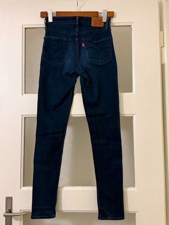 Levi's 721 High Rise Skinny Jeans, Dunkelblau, Grösse 26
