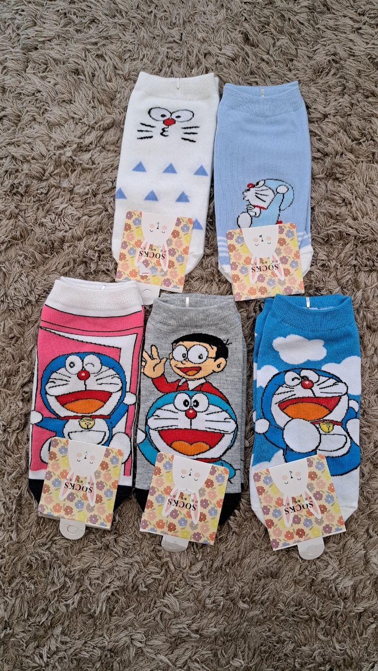 Calze per bambini: chaussettes enfant taille 33-36.  – Nuovo e nell'imballaggio originale da Meyrin venduto da Zahra011
