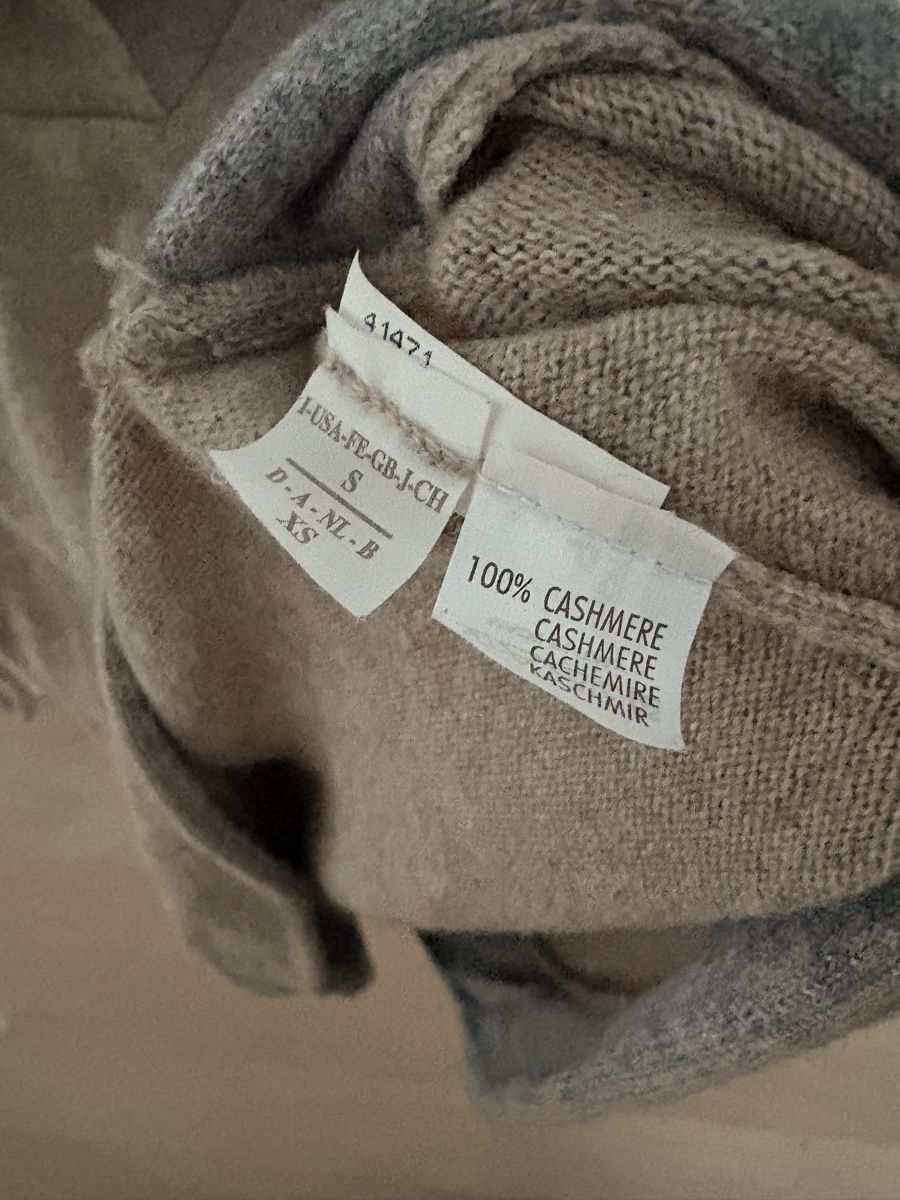 Brunello Cucinelli Pulls & Sweat-shirts: Brunello Cucinelli Kapuzenpullover Kaschmir beige S – Neuf (Voir description) à Bülach par CarinAlexandra 5