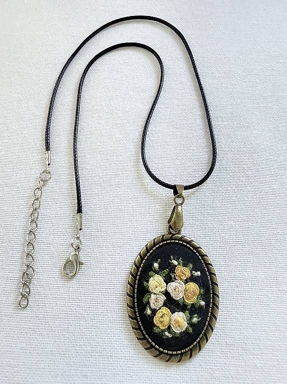 Anhänger: Vintage Blüten Anhänger – Gebraucht aus Thalwil von han_2b8c 3