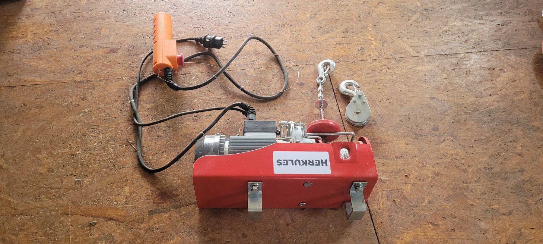 Altro per stoccaggio & trasporto: Seilhebezug elektrisch 230V – Nuovo (secondo la descrizione) da Uetendorf venduto da havemore 3