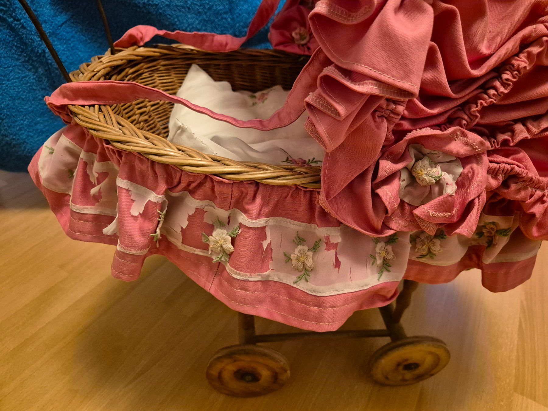 Carrozzine per bambole: Puppenwagen – Usato da Basel venduto da Tatura 4