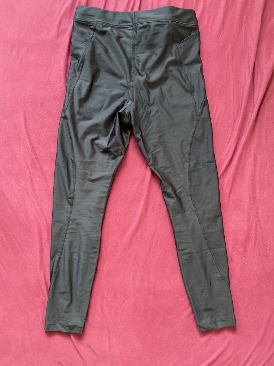 Nike Leggings: Legging nike Running noir taille M comme neuf  – Nuovo (secondo la descrizione) da Rubigen venduto da cam_drb7 3