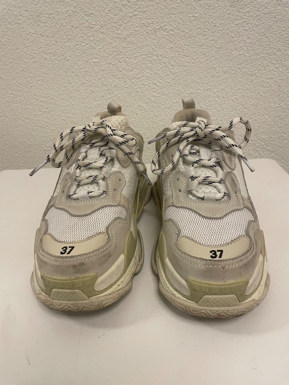 Scarpe da donna: Sneaker Gr. 37 – Usato da Zürich venduto da Lela_ 1