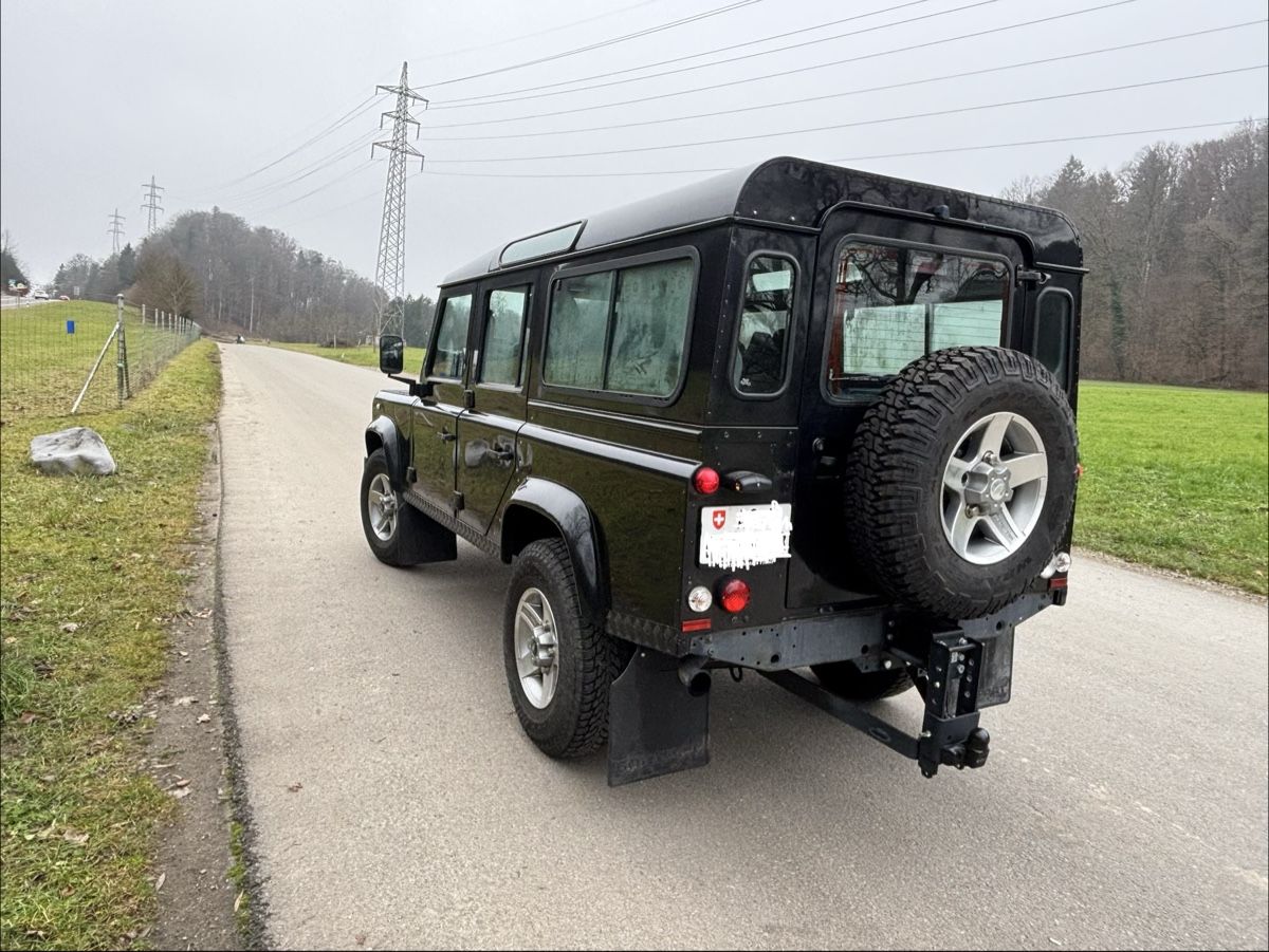 Land Rover Autos: Land Rover Defender 110 TD4 – Gebraucht aus Wettingen von DamianH1999 3