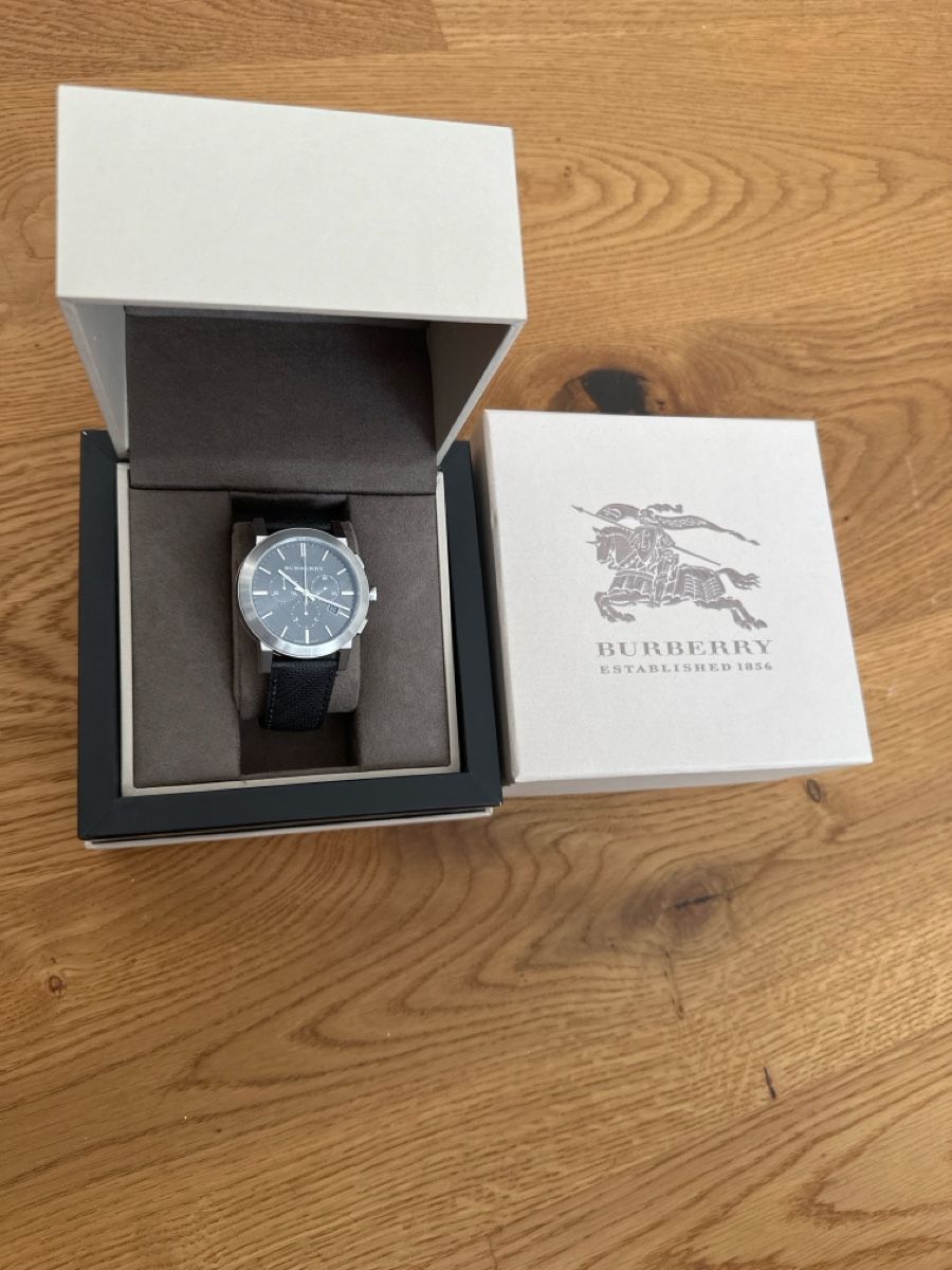Burberry Bracciali & Braccialetti: Burberry Armband Uhr – Nuovo (secondo la descrizione) da Zofingen venduto da kat_gbm9