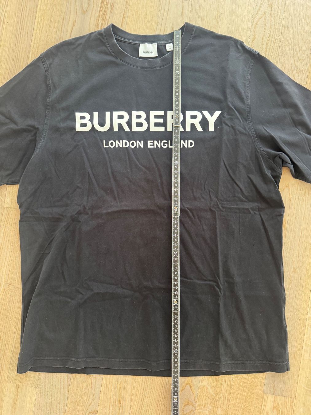 Burberry T-shirt: (Original) Burberry T-Shirt - Black – Usato da St. Gallen venduto da Asmolon 6