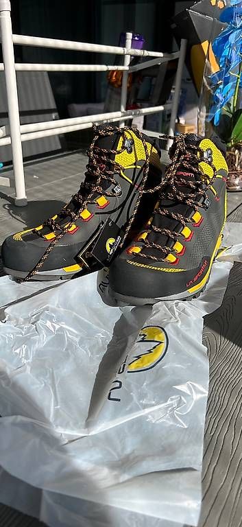 Herrenschuhe: Scarponi La Sportiva nuovi – Gebraucht aus Cugnasco von elisadg02