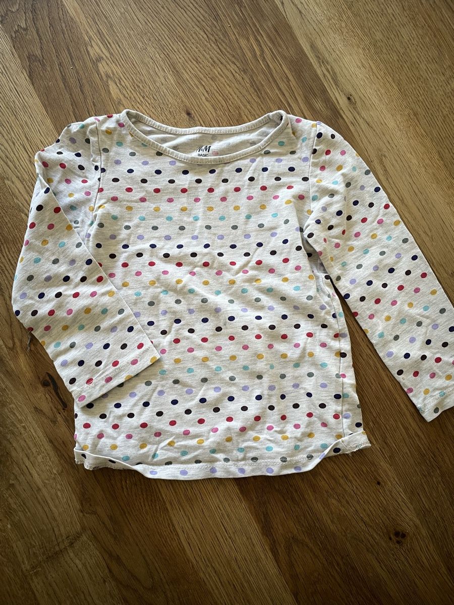 H&M Camicette, T-shirt & Top: Langarmshirt Gr.92 – Usato da Breitenbach venduto da oli_hm96