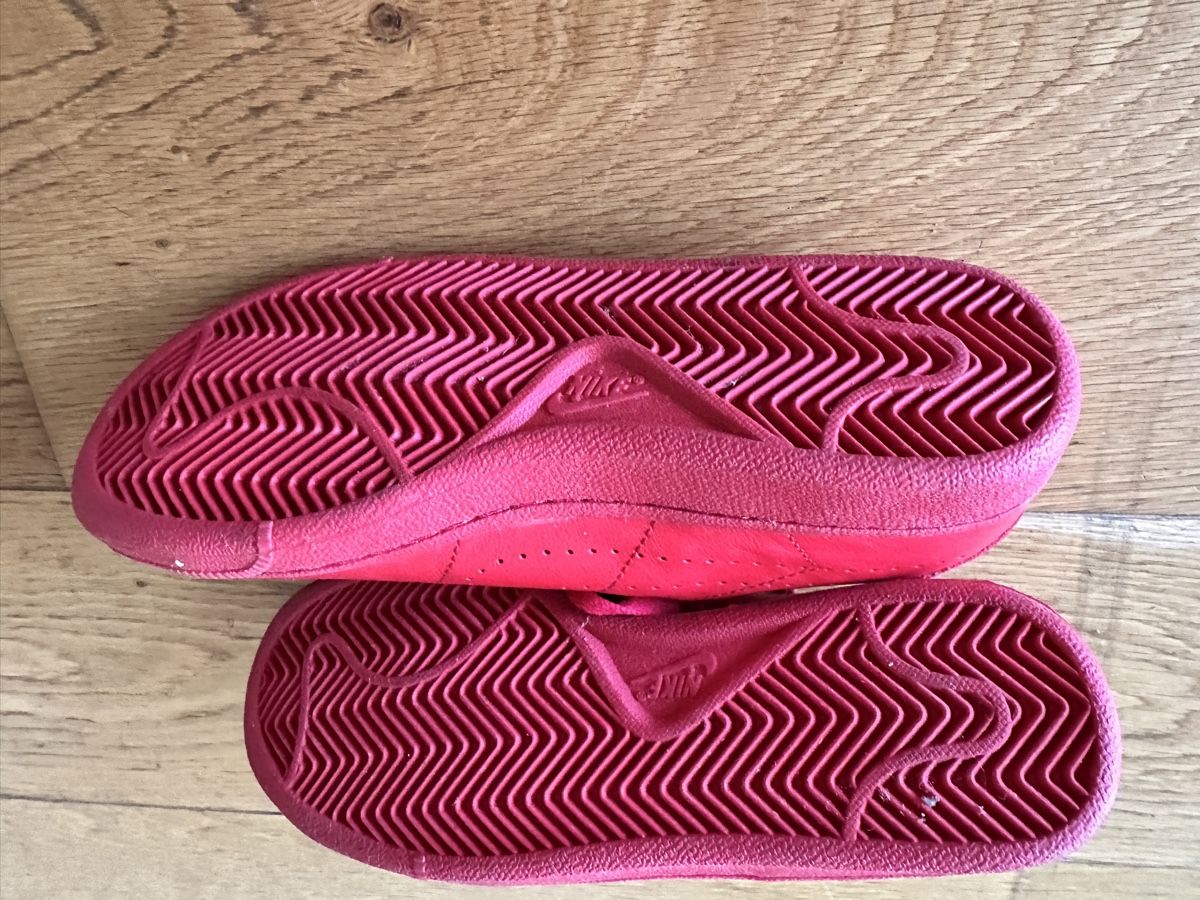 Nike Scarpe da donna: Rote Nike Sneaker, Grösse 38.5 - Top Zustand! – Usato da Basel venduto da boo_dc8c 4