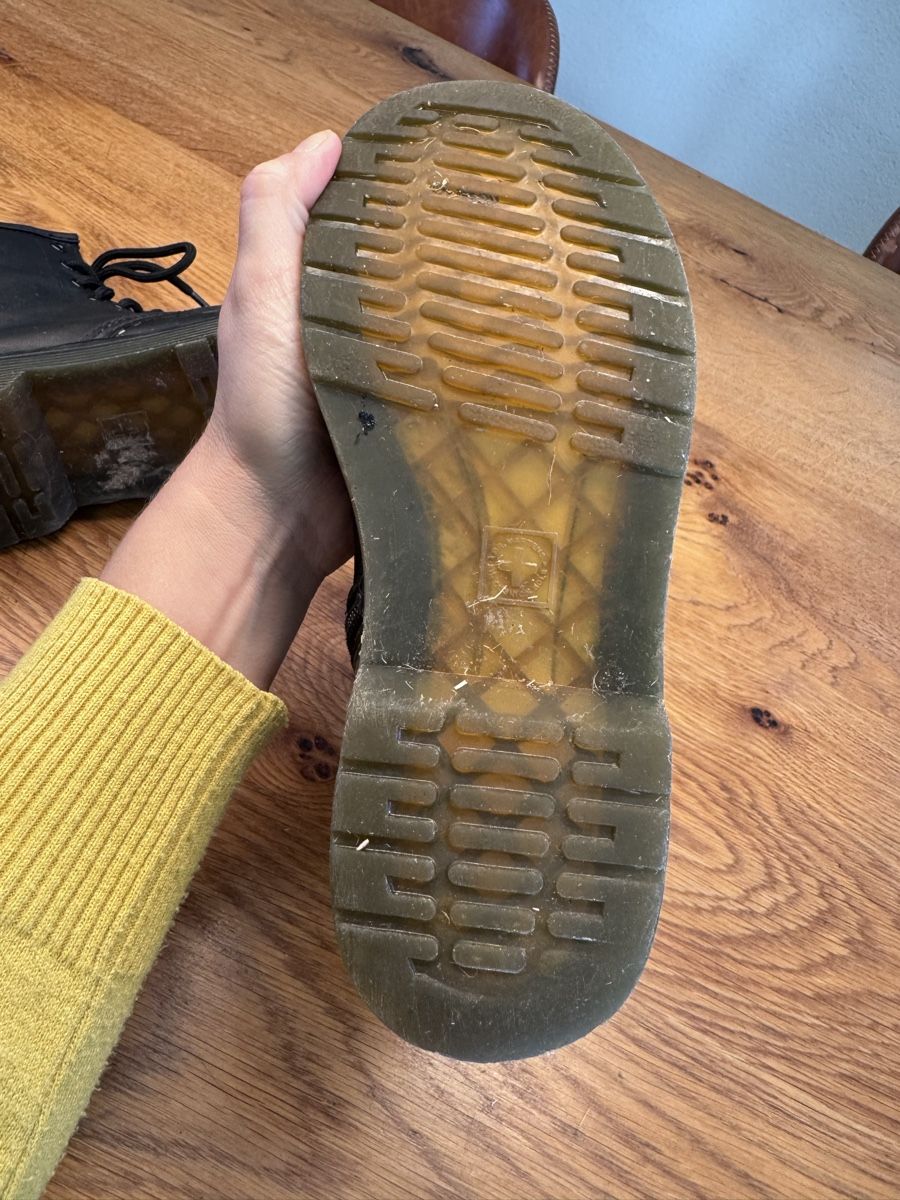 Dr. Martens Scarpe per ragazzi: Dr. Martens Boots Grösse 36   – Usato da Niederbüren venduto da Oetschli 2